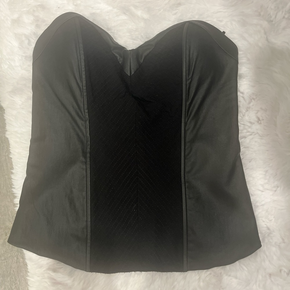 Xs black top